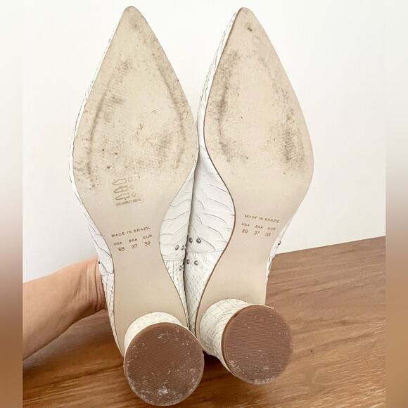 Vicson Jane Leather Silver Stud Pointed Toe Ankle Boots White Women's Size US 8 - Picture 9 of 10